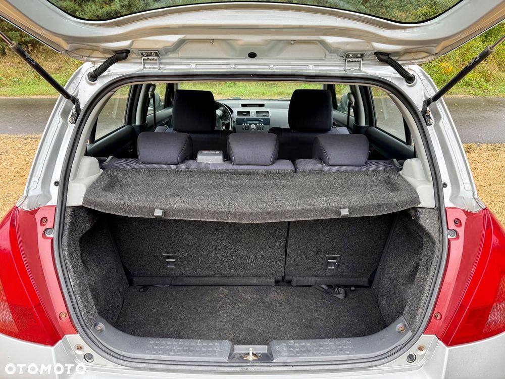 Suzuki Swift 1.3 4x4 Snow - 11