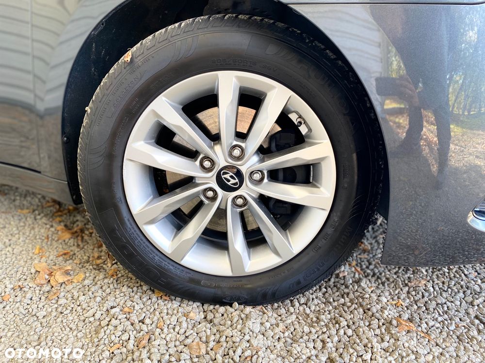 Hyundai i40 Kombi blue 1.7 CRDi DCT Trend - 22