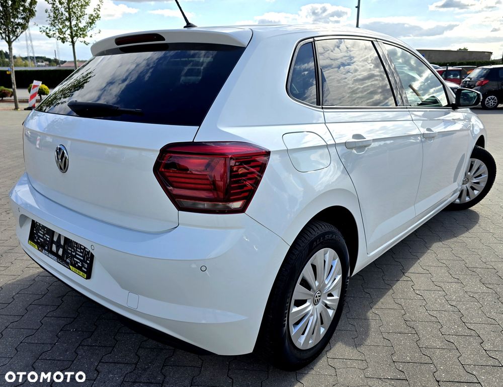Volkswagen Polo - 3