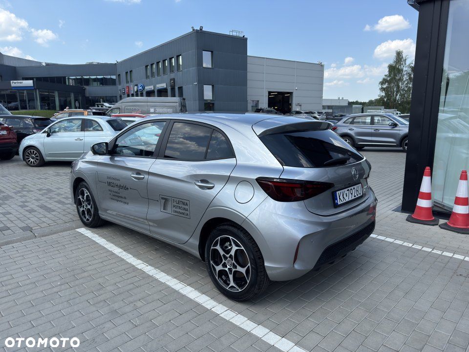 MG MG3 - 7