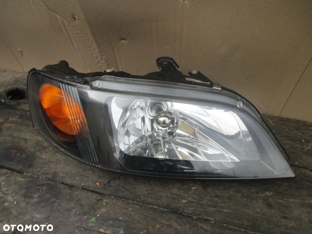 Lampa prawa SPACE STAR LIFT HELLA EUROPA - 1