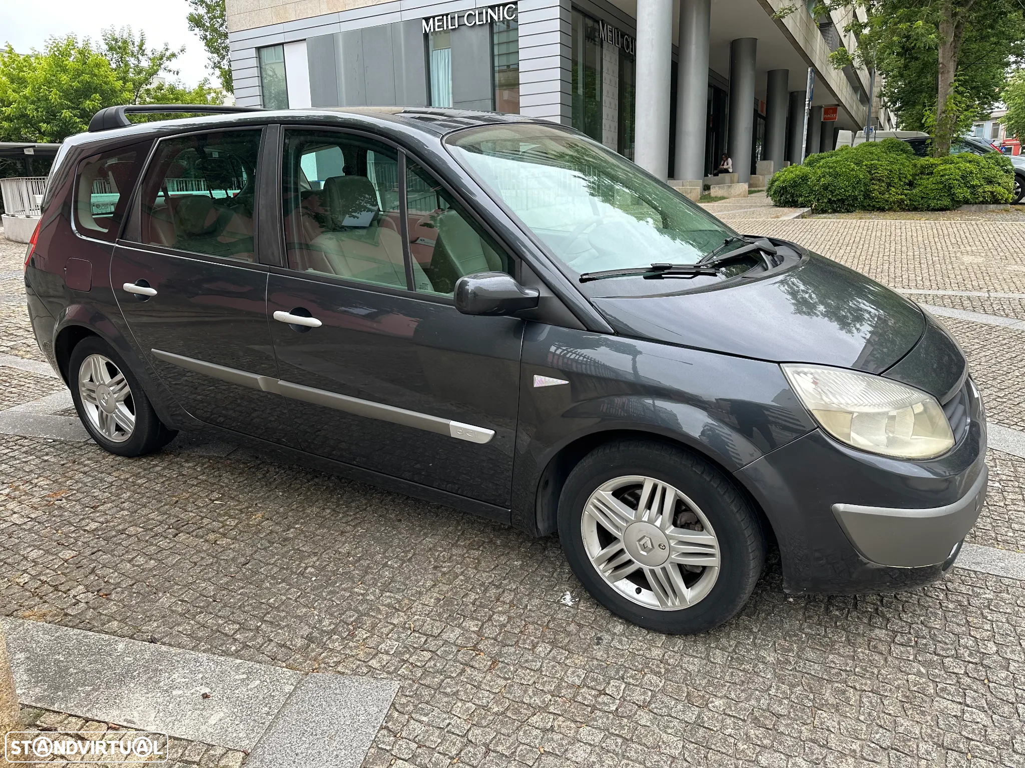 Renault Grand Scénic 1.5 dCi SL Exclusive II - 9