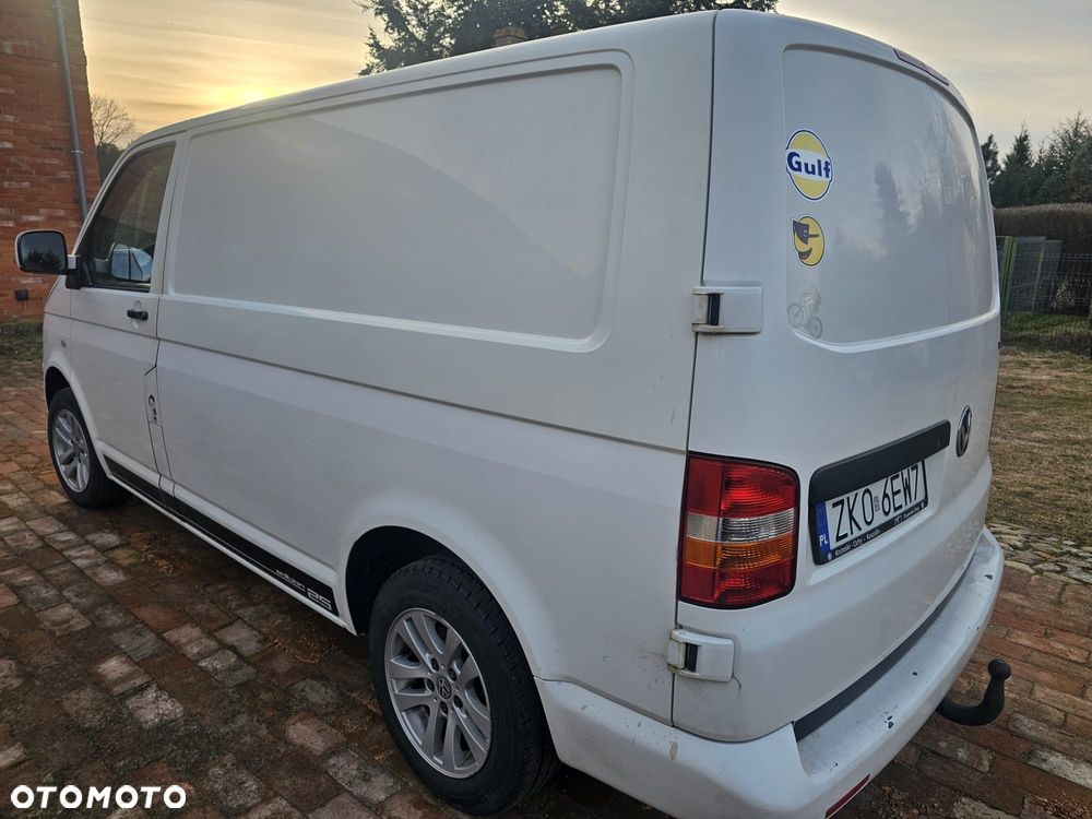 Volkswagen Transporter T5 - 3