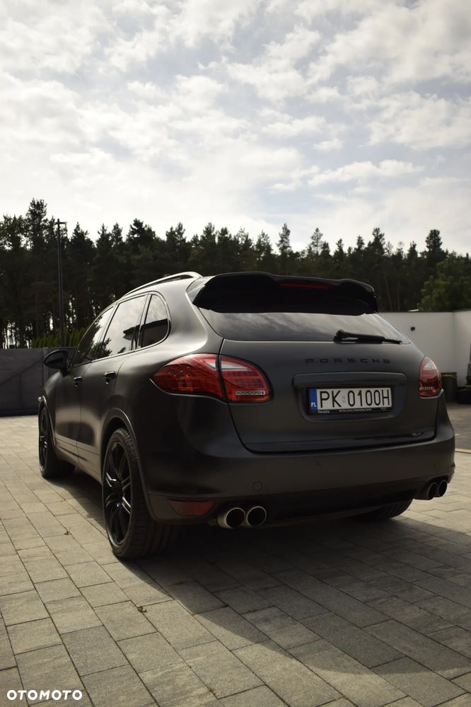 Porsche Cayenne Turbo Tiptronic S - 11