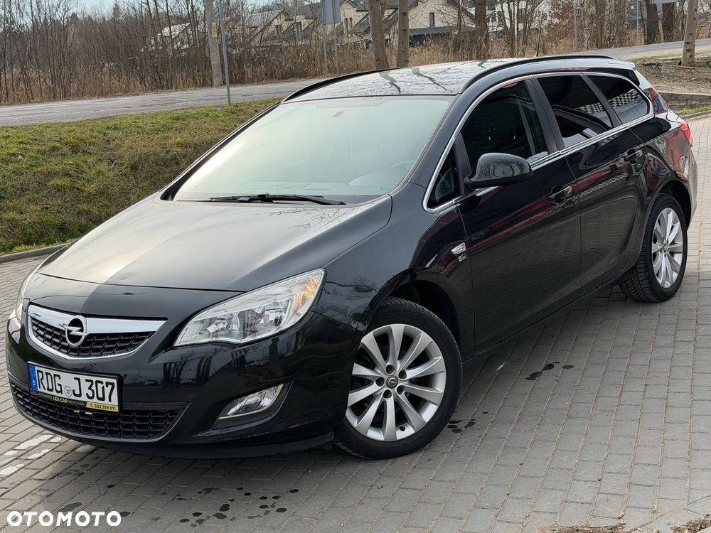 Opel Astra 1.4 T Cosmo - 2