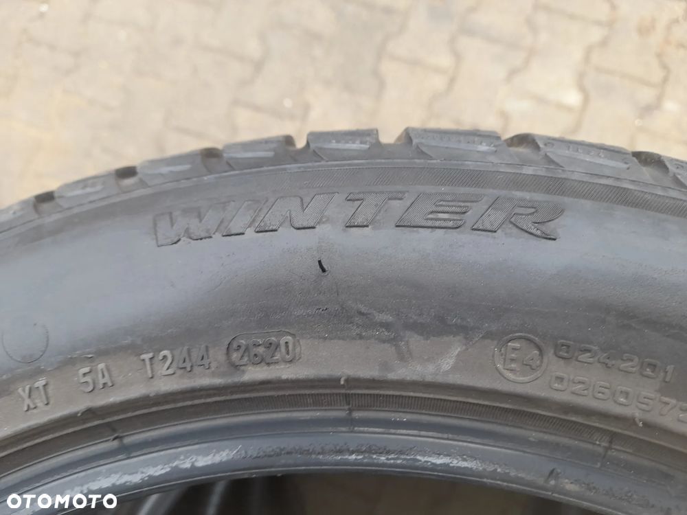 Opony zimowe Pirelli Winter Sottozero 3 255/45 19 104V M+S - 3