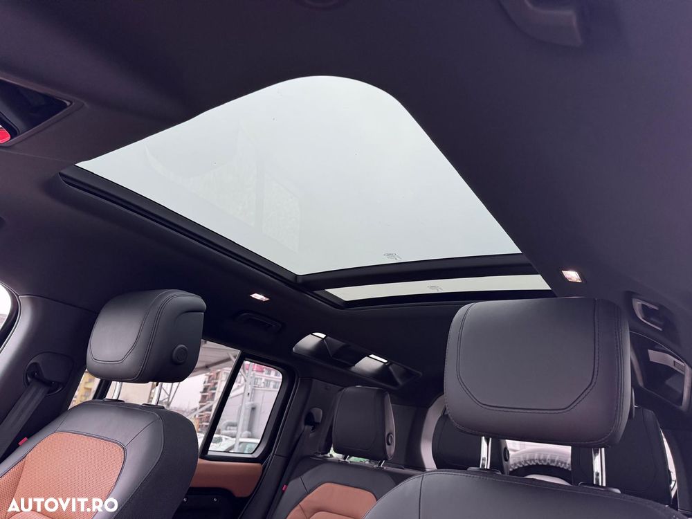 Land Rover Defender 110 3.0 P400 MHEV X - 34