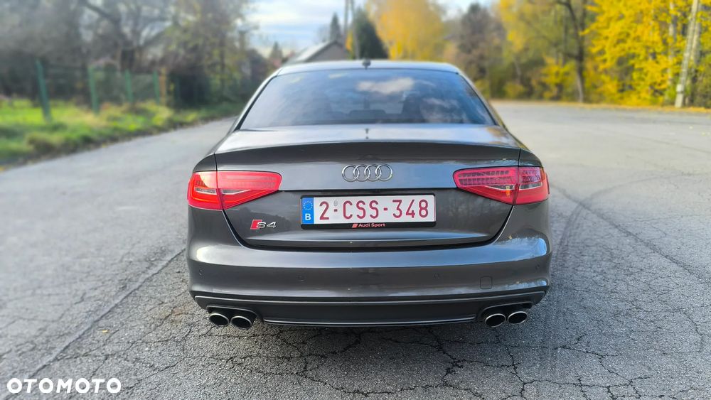 Audi S4 Limousine - 4