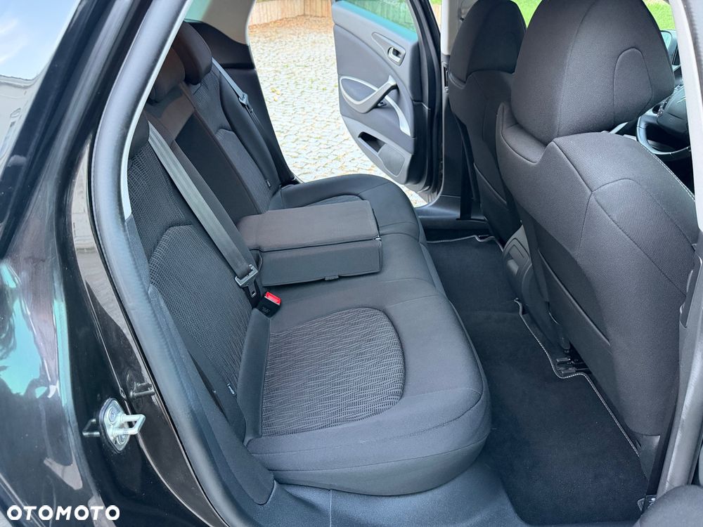 Citroën C5 HDi 140 FAP Business Class - 21