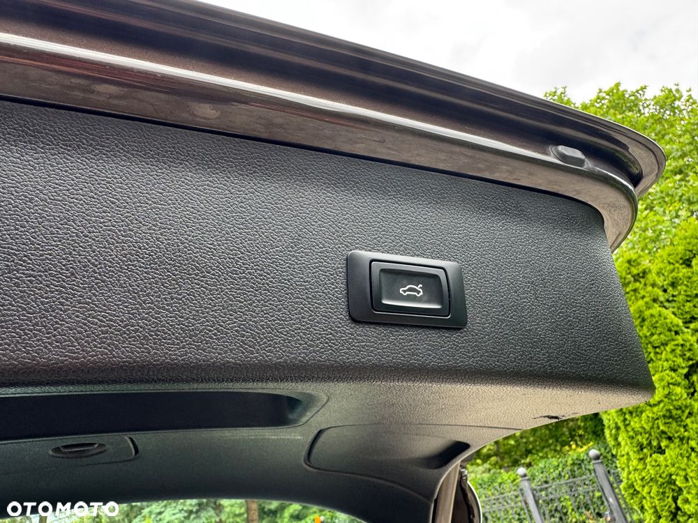 Audi A4 Avant 2.0 TDI DPF clean diesel quattro Ambiente - 9