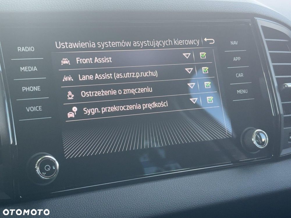 Skoda Karoq 1.5 TSI ACT Selection - 28