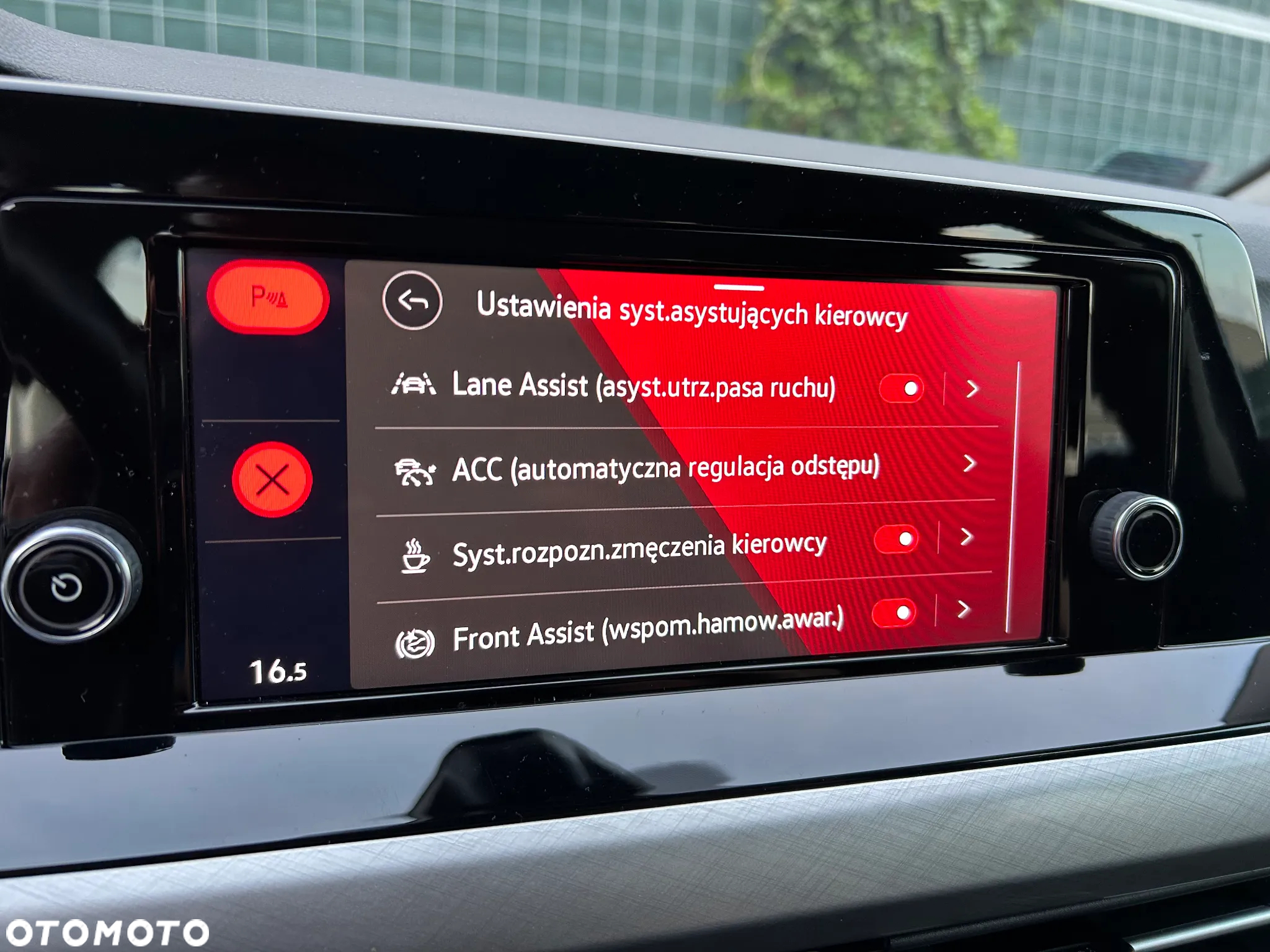 Volkswagen Golf VIII 2.0 TDI Life - 28