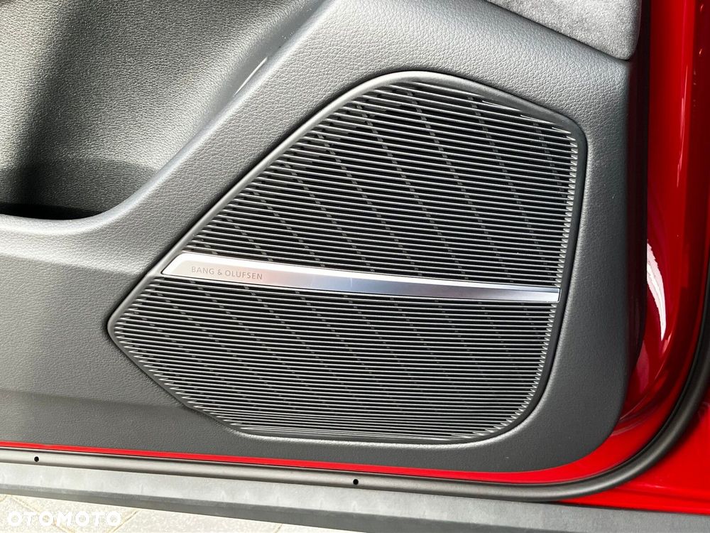 Audi Q8 - 25