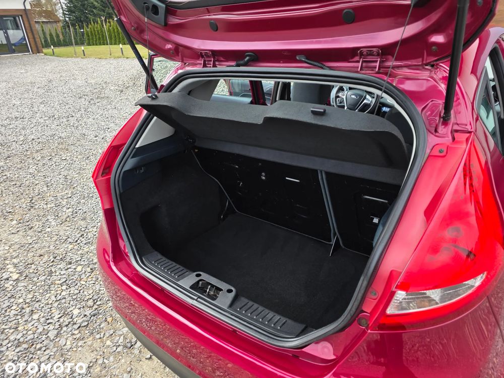 Ford Fiesta 1.25 Trend - 34