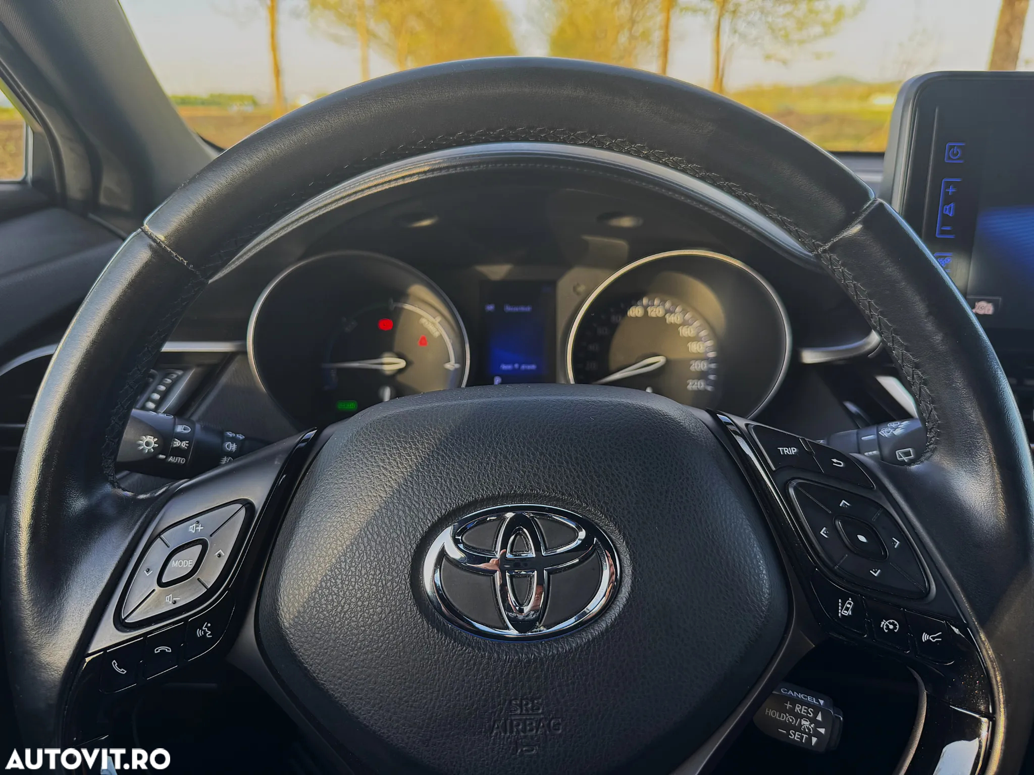Toyota C-HR Hybrid Business-Edition - 14