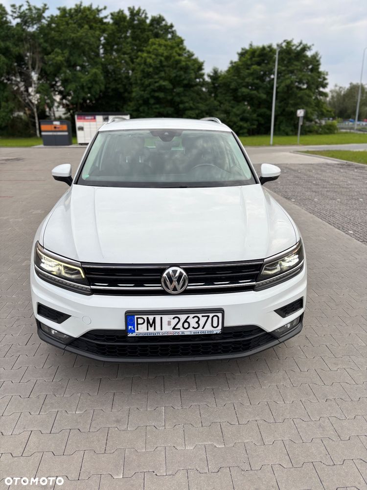 Volkswagen Tiguan - 8