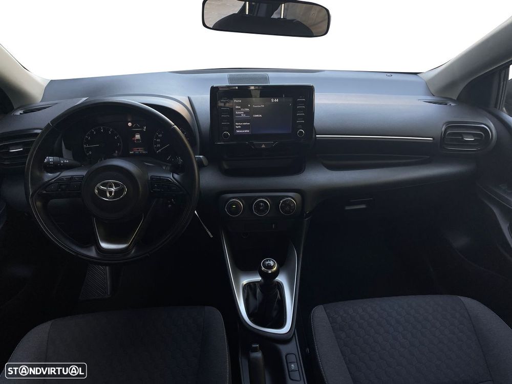 Toyota Yaris - 8