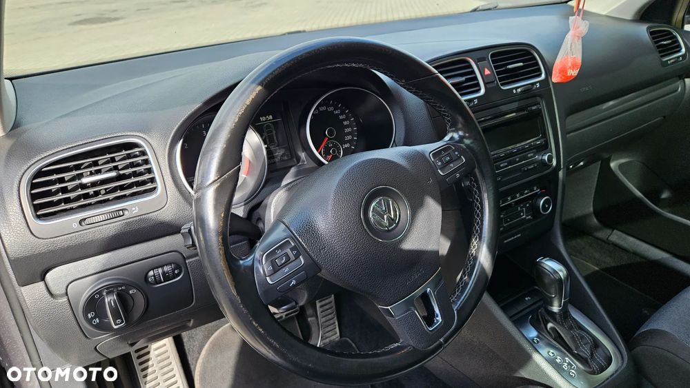 Volkswagen Golf 1.6 TDI DPF DSG Style - 22