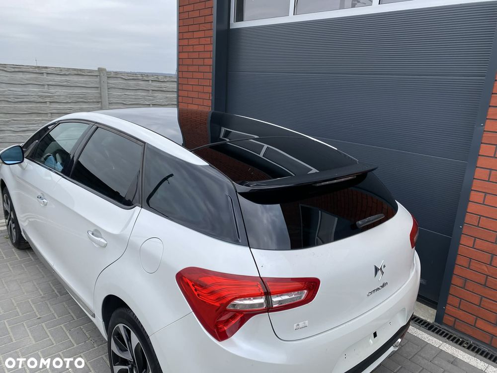 Citroën DS5 HDi 165 SportChic - 24