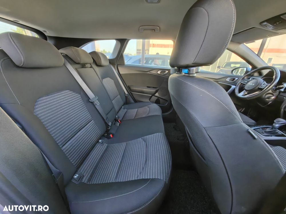 Kia Ceed 1.6 CRDi (48V Mild-Hybrid) DCT7 Spirit - 7