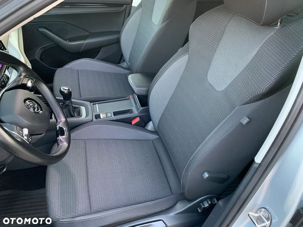 Skoda Octavia 1.5 TSI ACT Ambition - 11