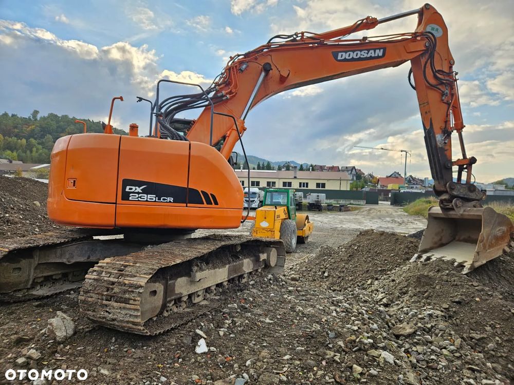 Doosan 235 LCR - 1