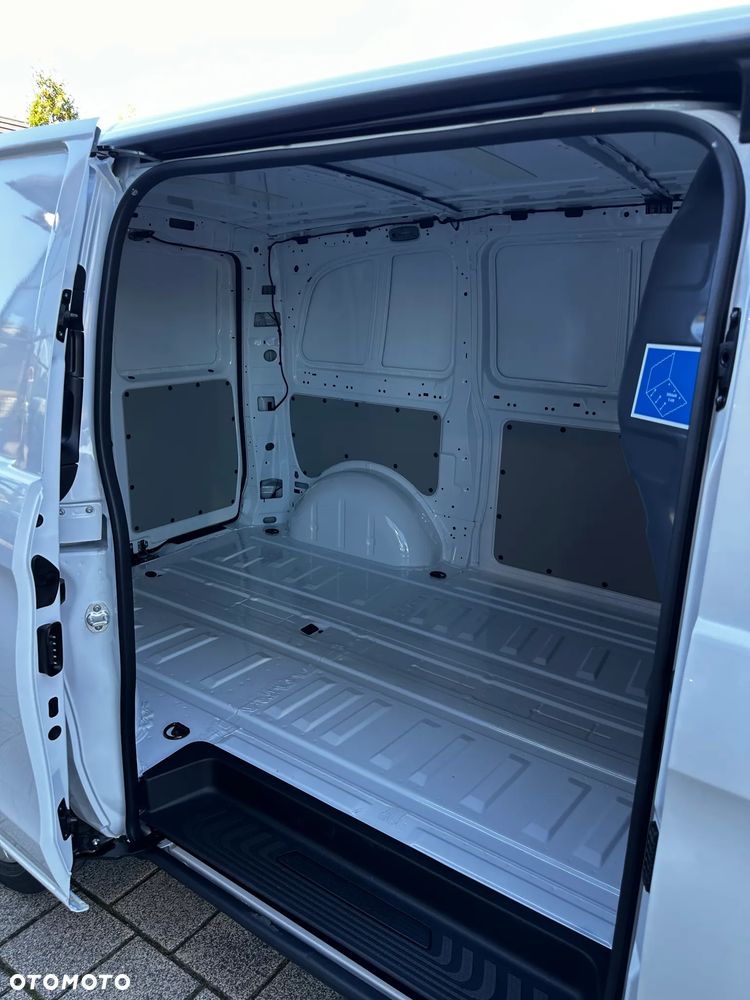 Mercedes-Benz Vito - 22
