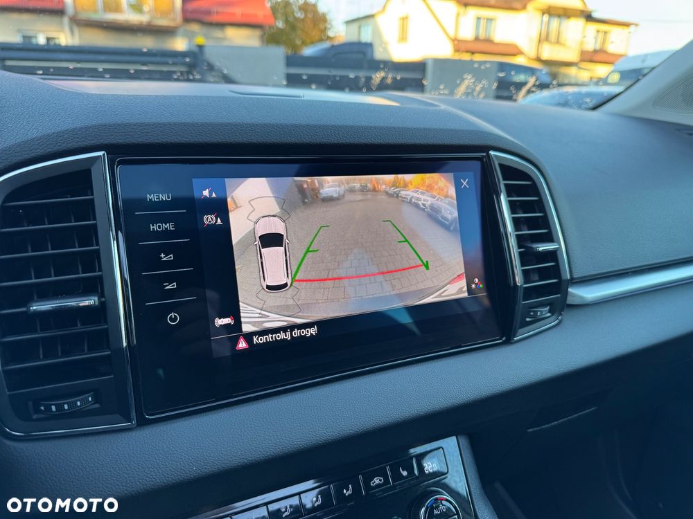 Skoda Karoq 2.0 TDI SCR 4x4 DSG Style - 25