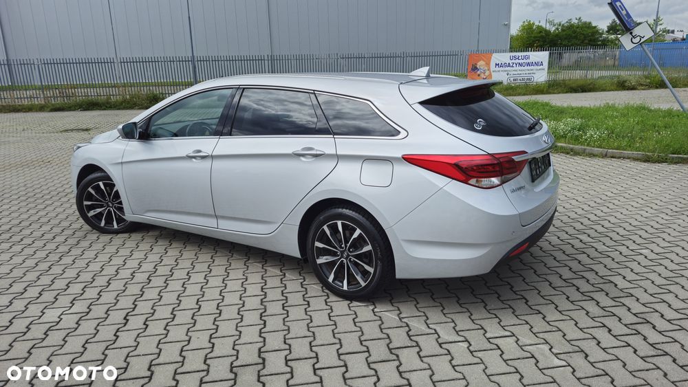 Hyundai i40 Kombi 1.7 CRDi Premium - 11