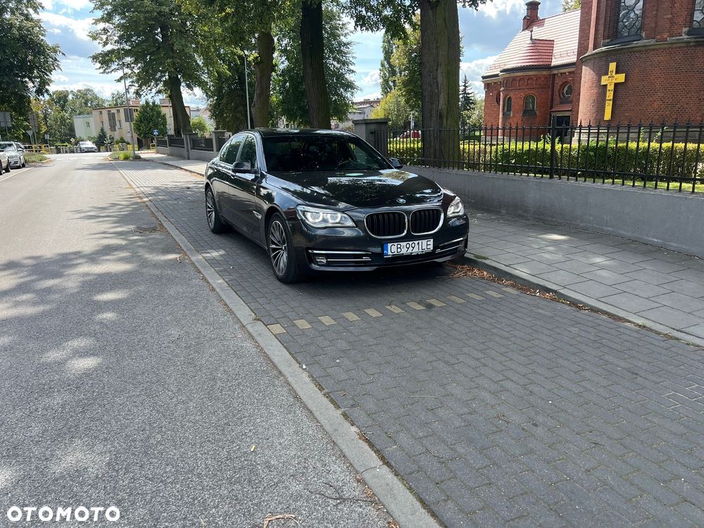 BMW Seria 7 730d xDrive Edition Exclusive - 5