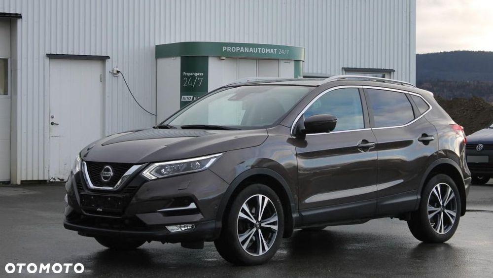 Nissan Qashqai 1.3 DIG-T DCT N-CONNECTA - 2