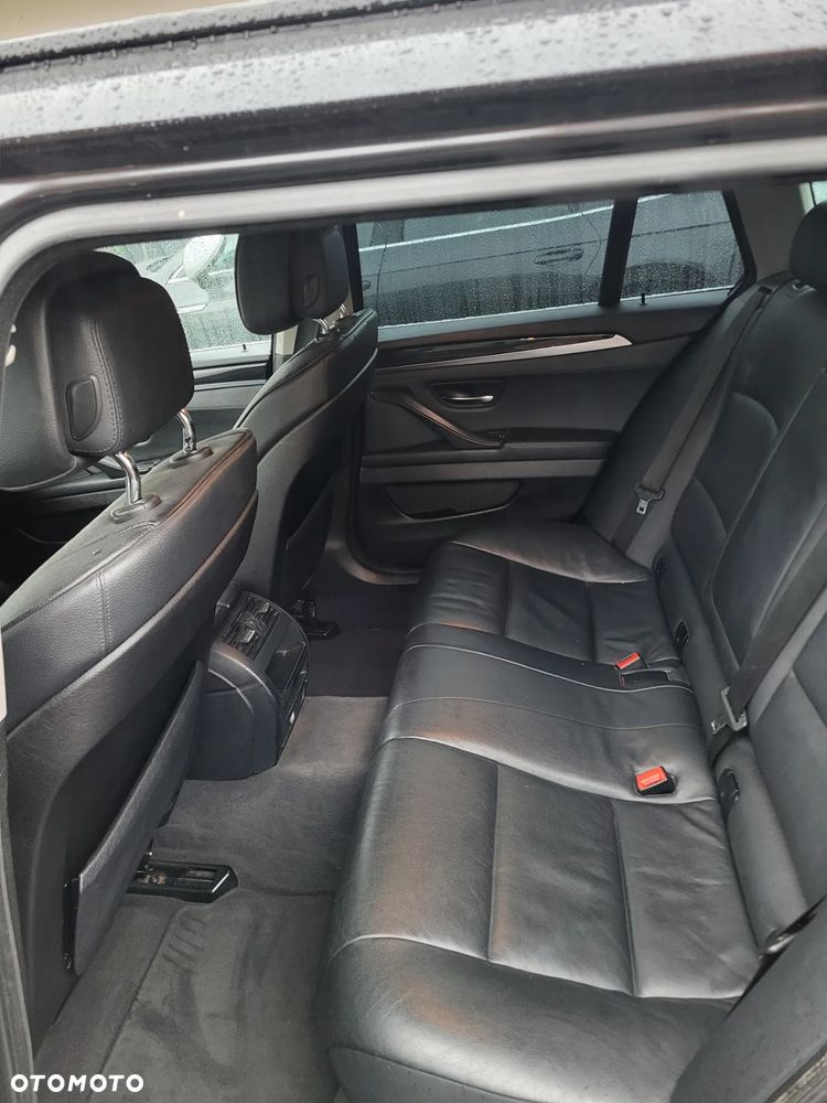 BMW Seria 5 520d Touring Edition Fleet Exclusive - 11