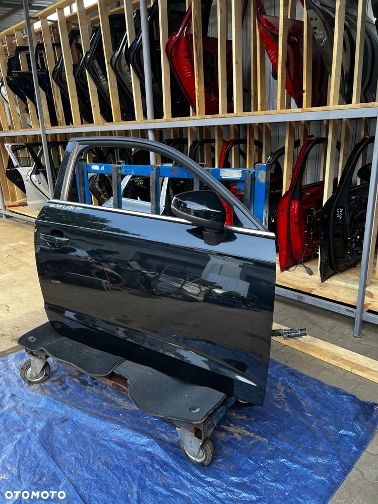 AUDI A3 8V 3D 3 DRZWI PRAWY PRZÓD LZ9Y DO ZAŁOŻENIA W KOLOR ! - 3