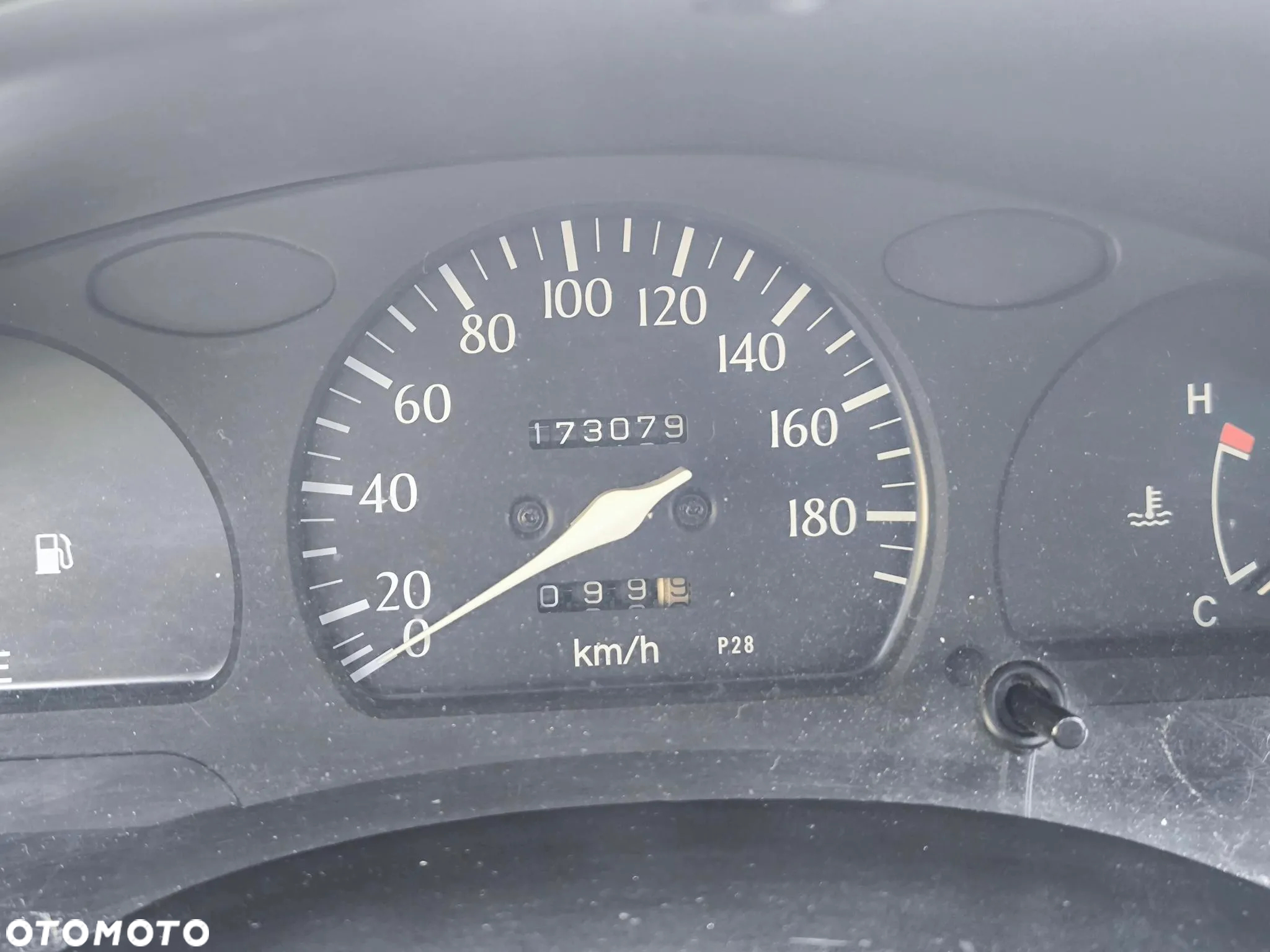Toyota Starlet 1.4 - 9