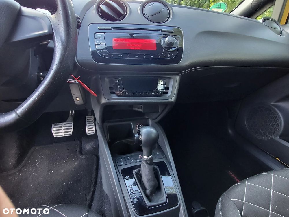 Seat Ibiza SC 1.4 TSI Cupra DSG - 12