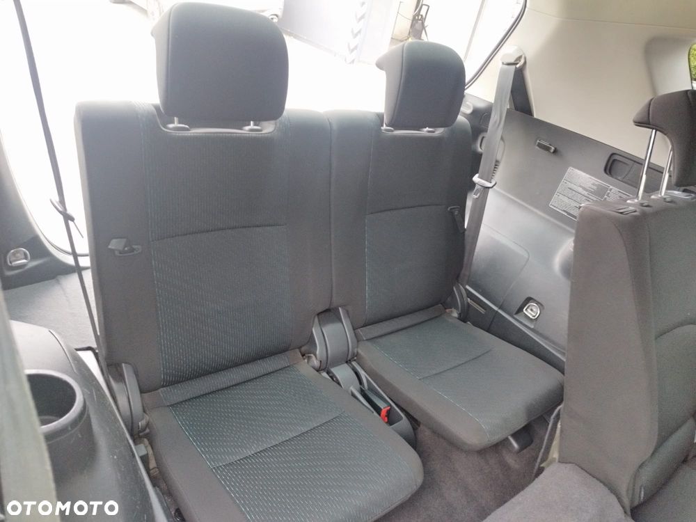 Toyota Verso - 21