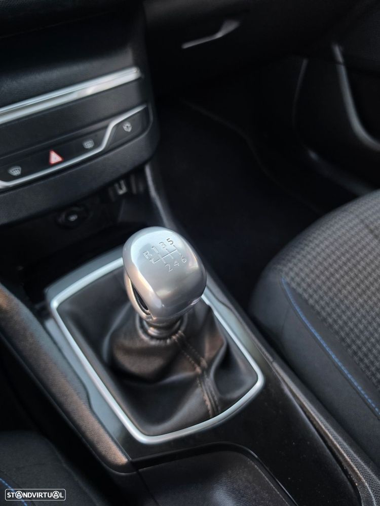 Peugeot 308 SW 1.5 BlueHDi Style - 42