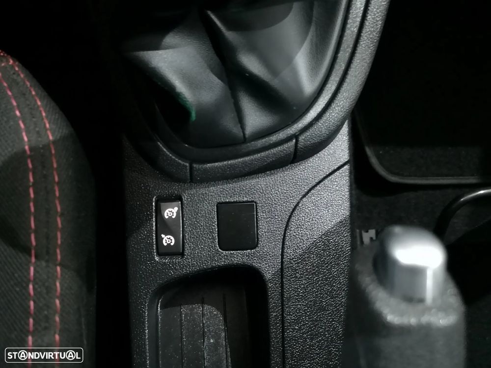 Renault Clio 1.5 dCi Van - 29