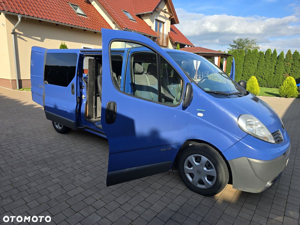Renault Trafic - 18