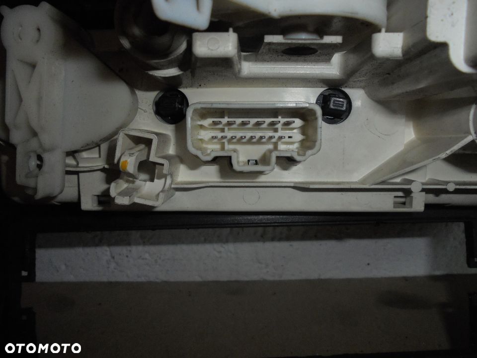 PANEL KLIMATYZACJI NAWIEWU SCENIK II - 3