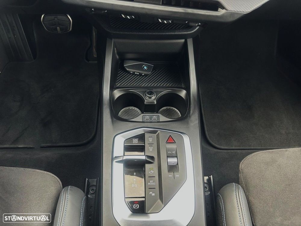 BMW 116 d Pack Desportivo M Auto - 21