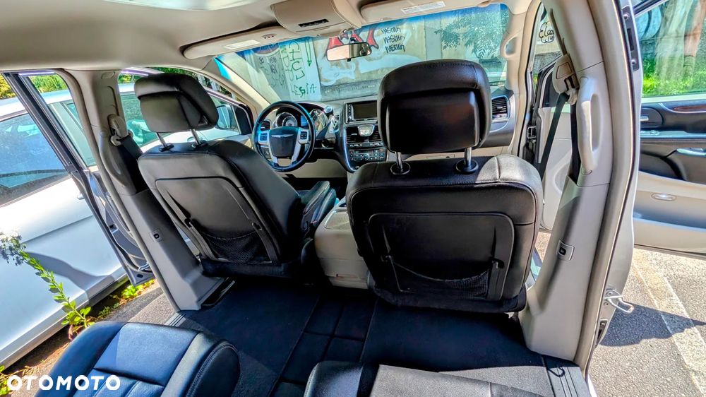 Chrysler Town & Country 3.6 Touring - 3