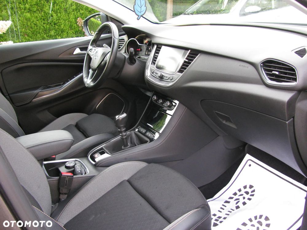 Opel Grandland X 1.2 Start/Stop Business Edition - 18