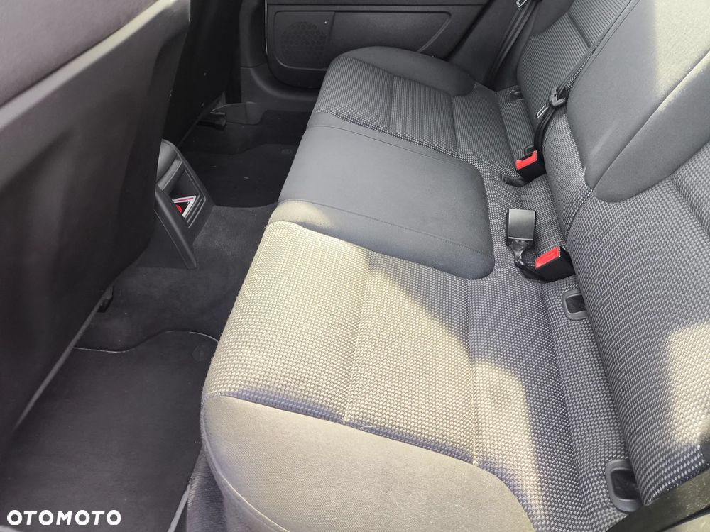 Audi A3 Sportback 1.9 TDI DPF Attraction - 10