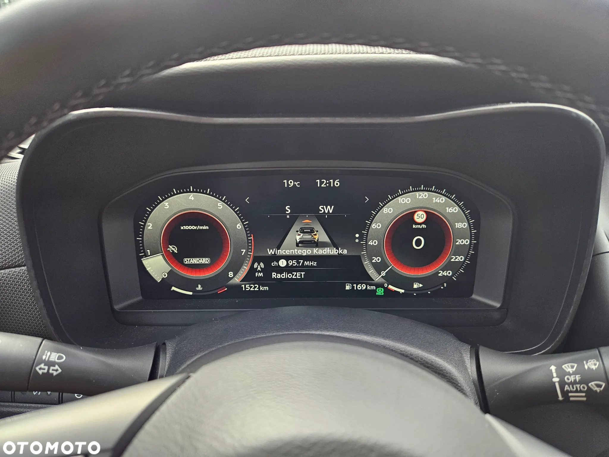 Nissan Juke 1.0 DIG-T N-Connecta - 4