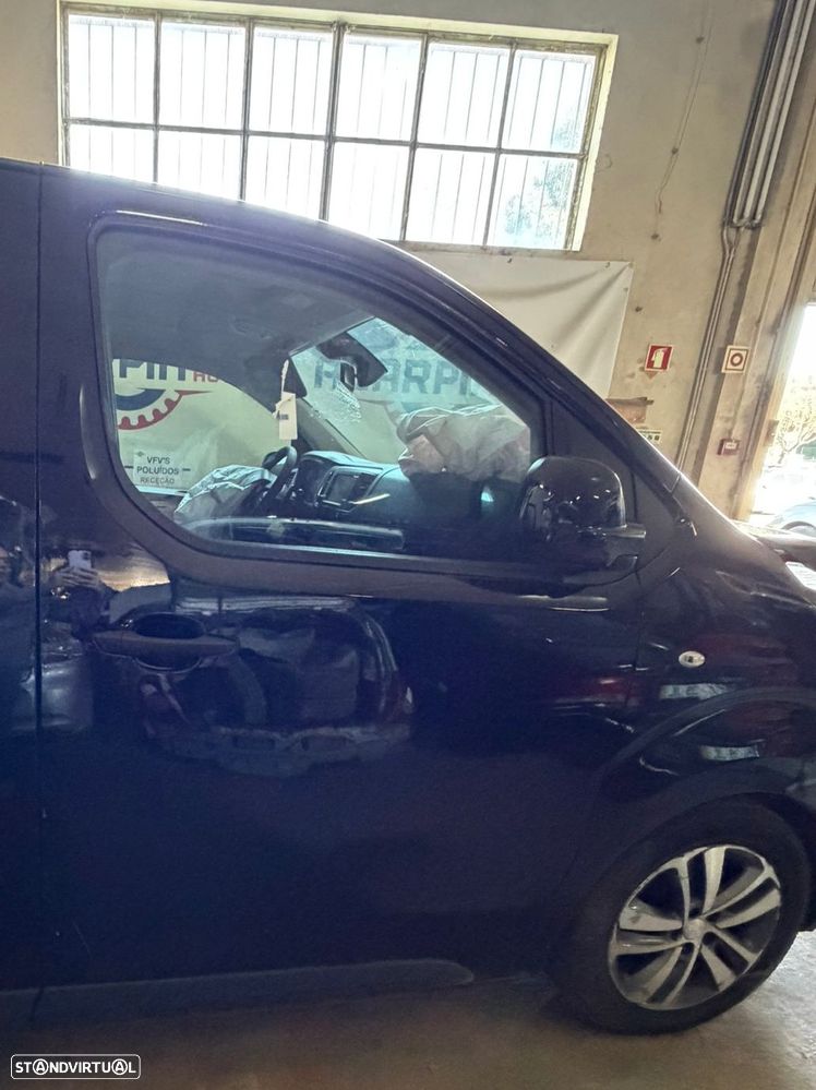 Porta Frente Direita Peugeot Expert/Citroen Jumpy Ano 2018 - 2