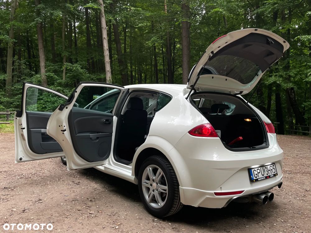 Seat Leon 1.6 TDI DPF Ecomotive Style - 16