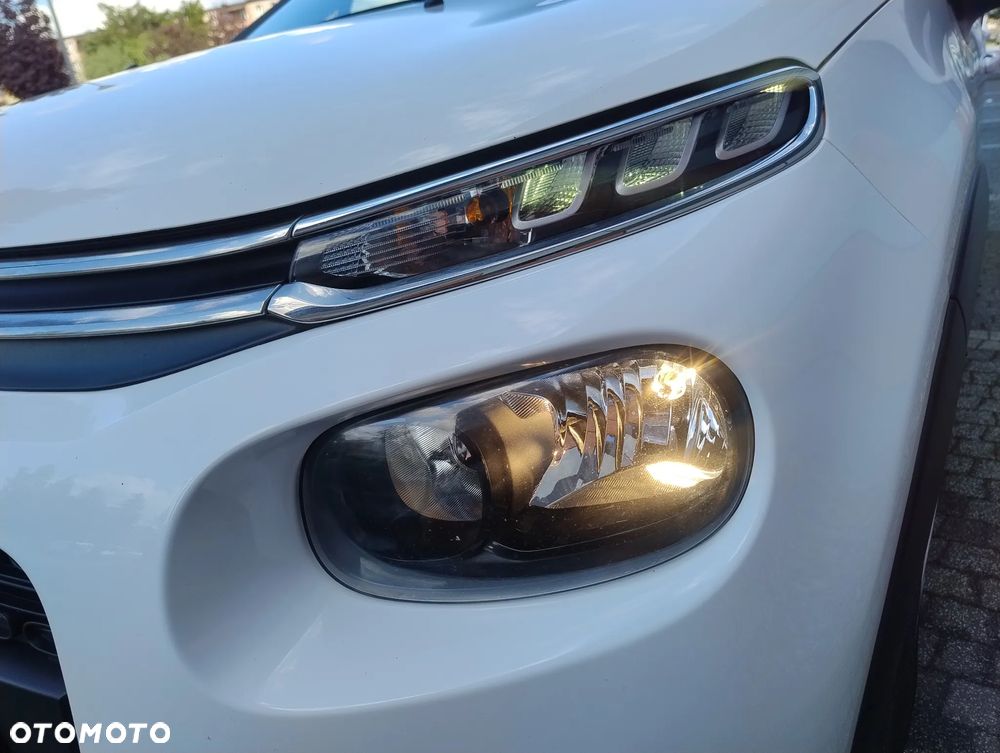 Citroën C3 1.2 PureTech Live - 25