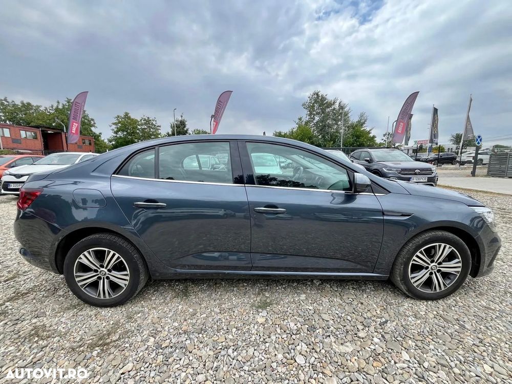 Renault Megane - 8