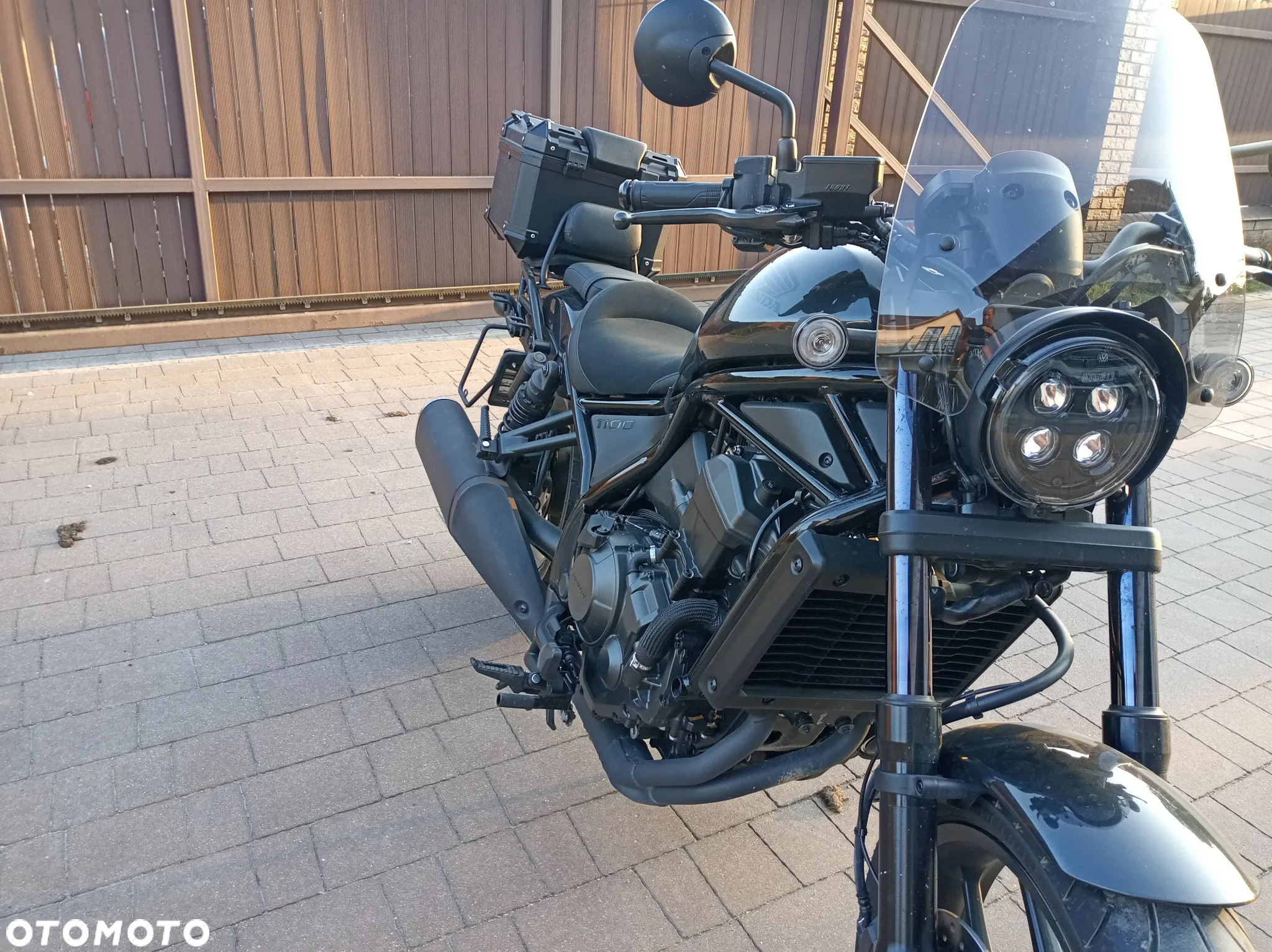 Honda CMX - 10